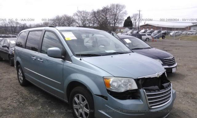 VIN: 2A4RR5D1XAR176780 - chrysler town and country