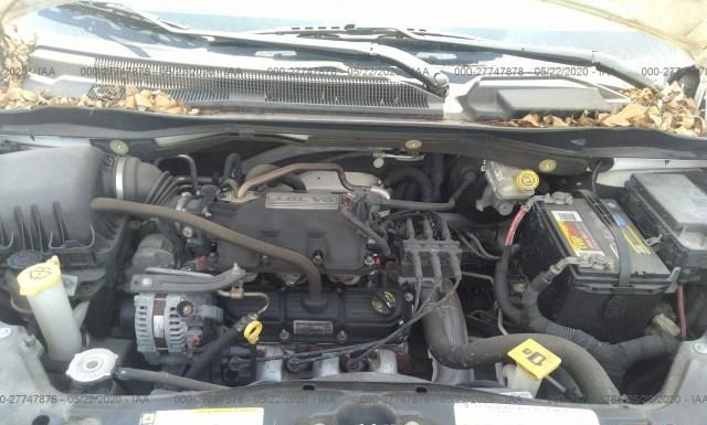 Photo 9 VIN: 2A4RR8D15AR436200 - CHRYSLER TOWN AND COUNTRY 