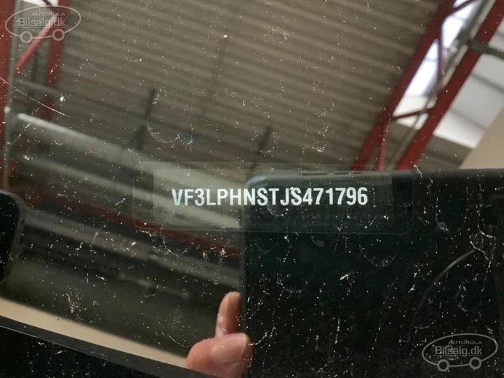 Slider Photo 2 VIN: VF3LPHNSTJS471796 - Peugeot 308 Hatchback 