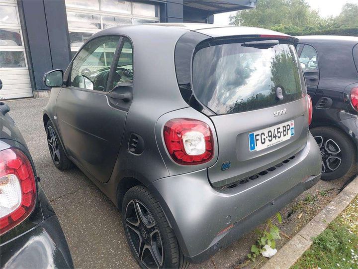 Photo 2 VIN: WME4533911K325838 - SMART FORTWO COUPE 