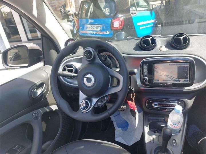 Photo 4 VIN: WME4534911K395609 - SMART FORTWO CABRIOLET 
