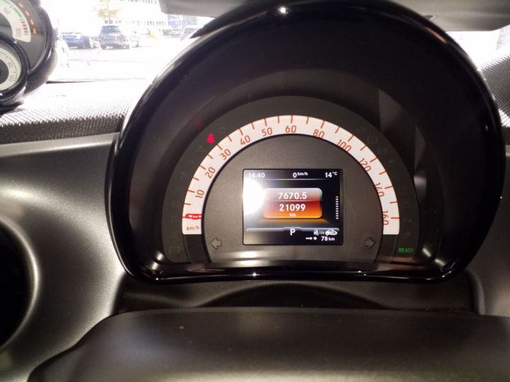 Photo 10 VIN: W1A4533911K433254 - SMART FORTWO COUPE (11.2014-&GT) 