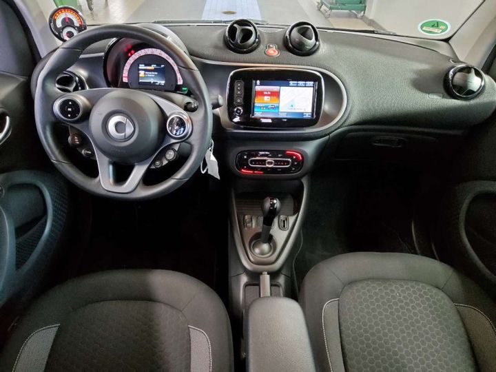 Photo 8 VIN: W1A4533911K433334 - SMART FORTWO COUPE (11.2014-&GT) 