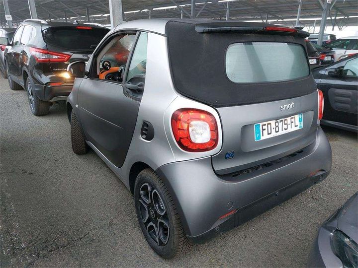 Photo 3 VIN: WME4534911K303564 - SMART FORTWO CABRIOLET 