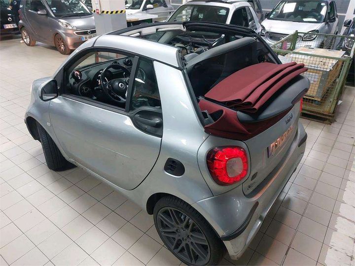 Photo 15 VIN: WME4534911K411407 - SMART FORTWO CABRIOLET 
