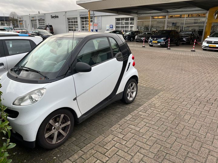 Photo 1 VIN: WME4513801K127846 - SMART FORTWO COUP 
