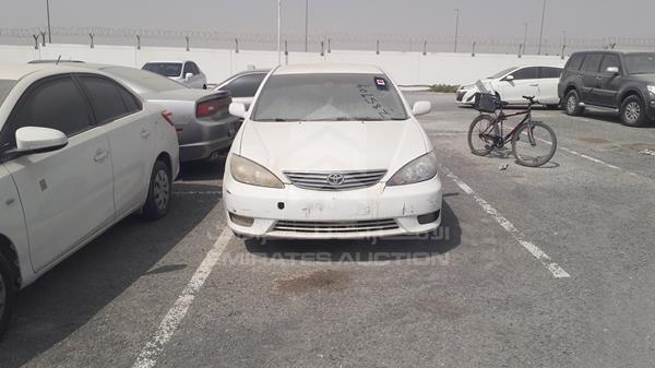 VIN: 6T1BE32K46X550229 - toyota camry