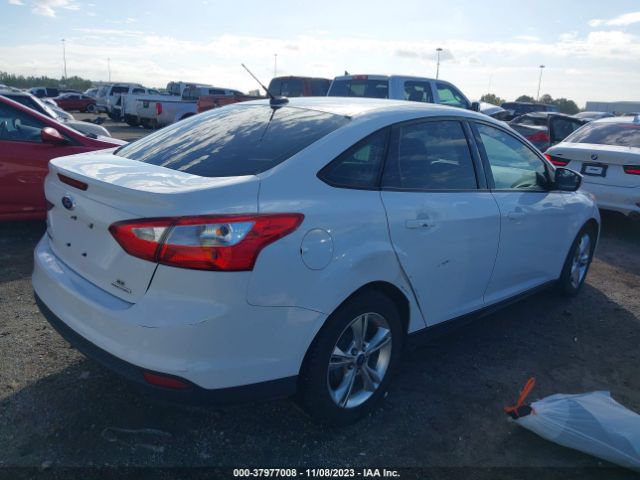 Photo 3 VIN: 1FADP3F2XDL233742 - FORD FOCUS 