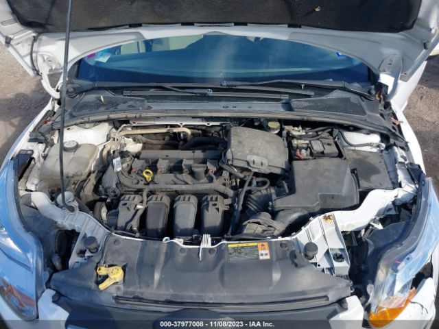 Photo 9 VIN: 1FADP3F2XDL233742 - FORD FOCUS 