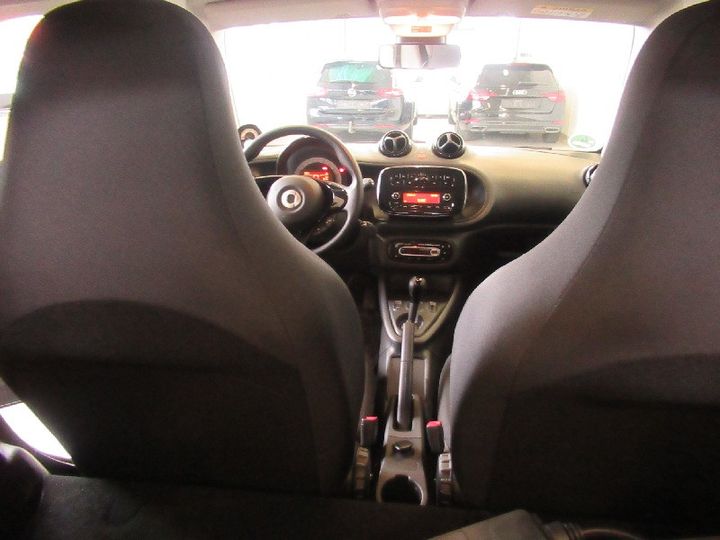 Photo 5 VIN: W1A4533911K461428 - SMART FORTWO COUPE (11.2014-&GT) 