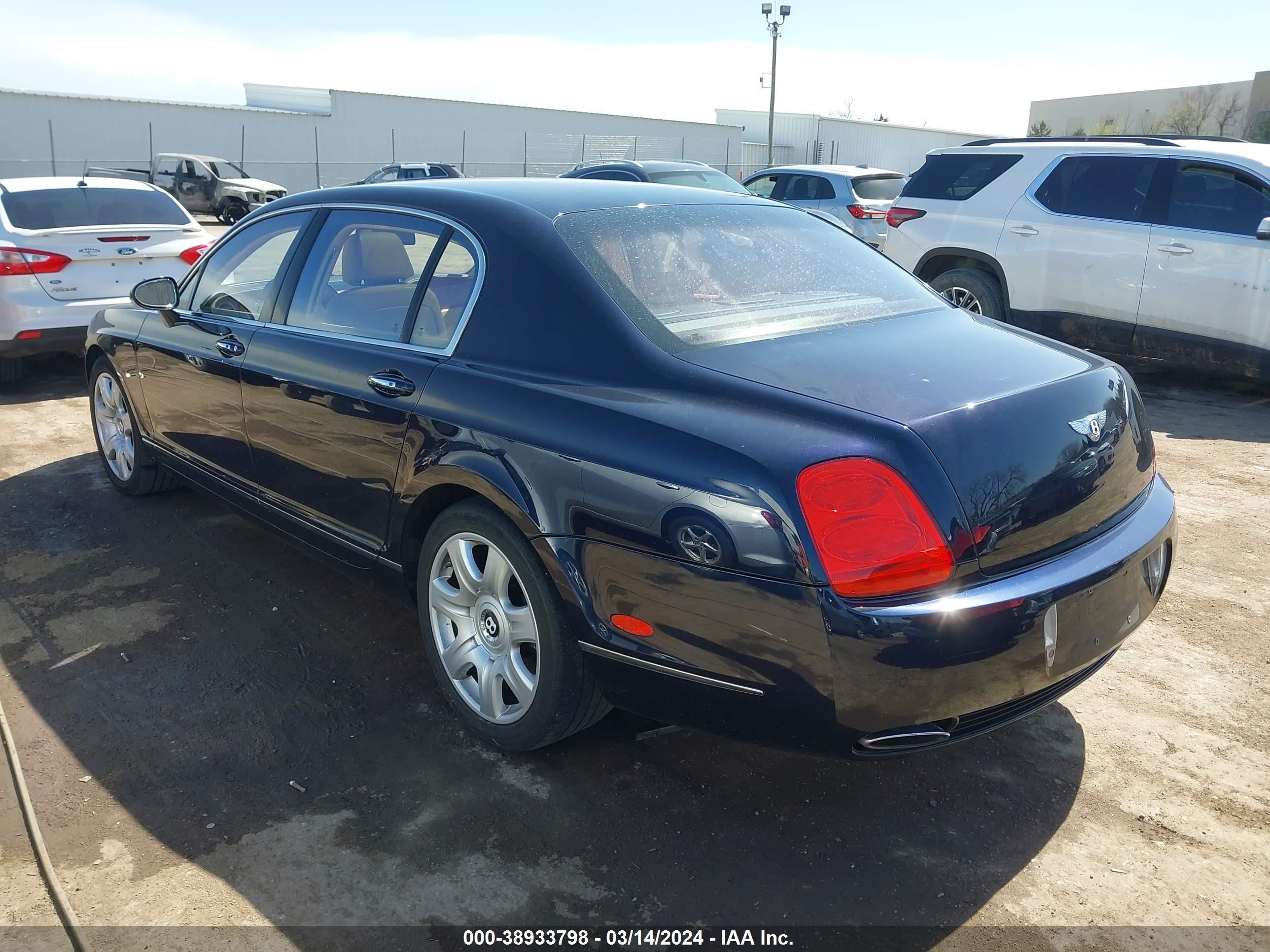 Photo 2 VIN: SCBBR53W46C034805 - BENTLEY CONTINENTAL FLYING SPUR 