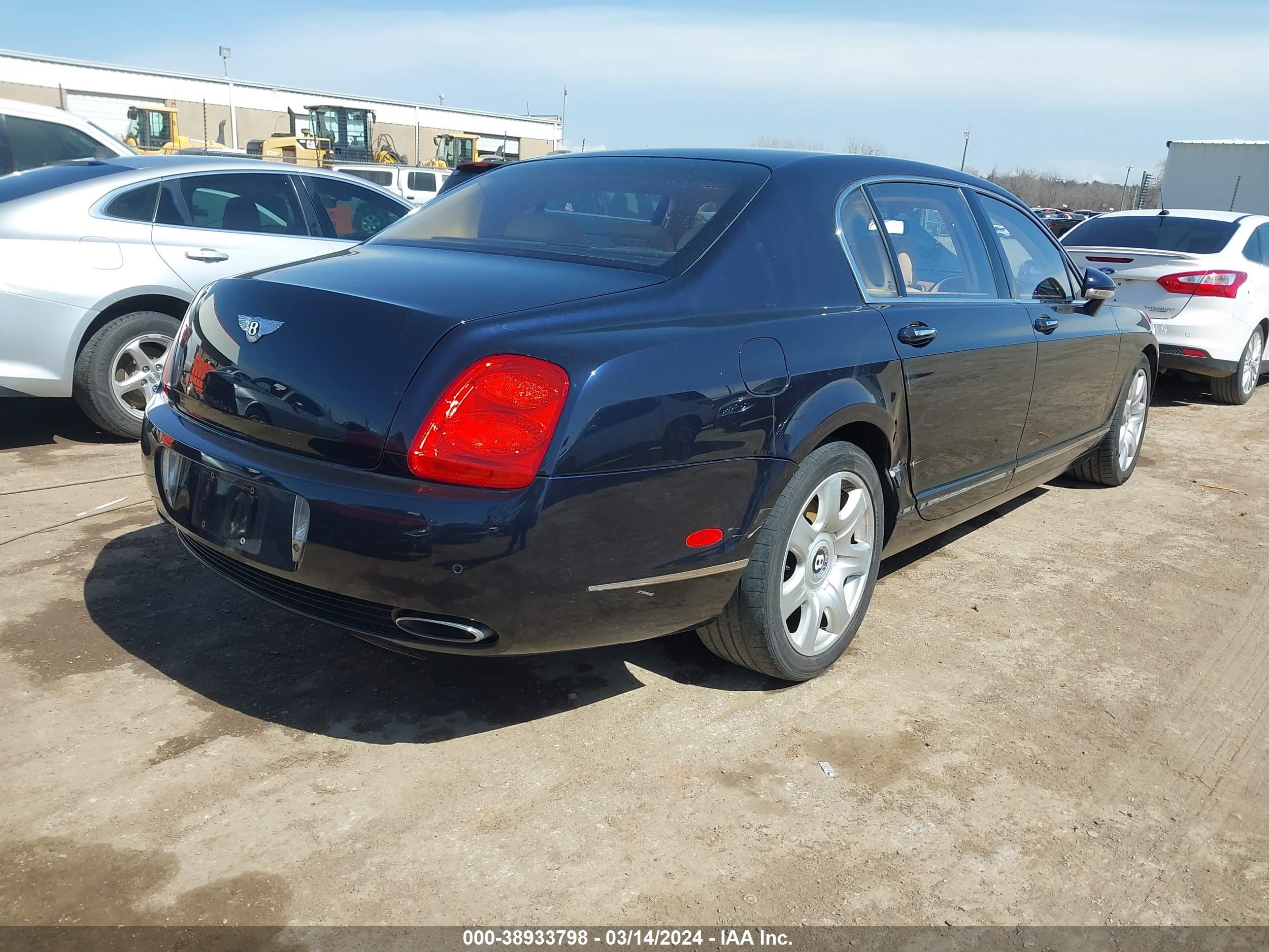 Photo 3 VIN: SCBBR53W46C034805 - BENTLEY CONTINENTAL FLYING SPUR 