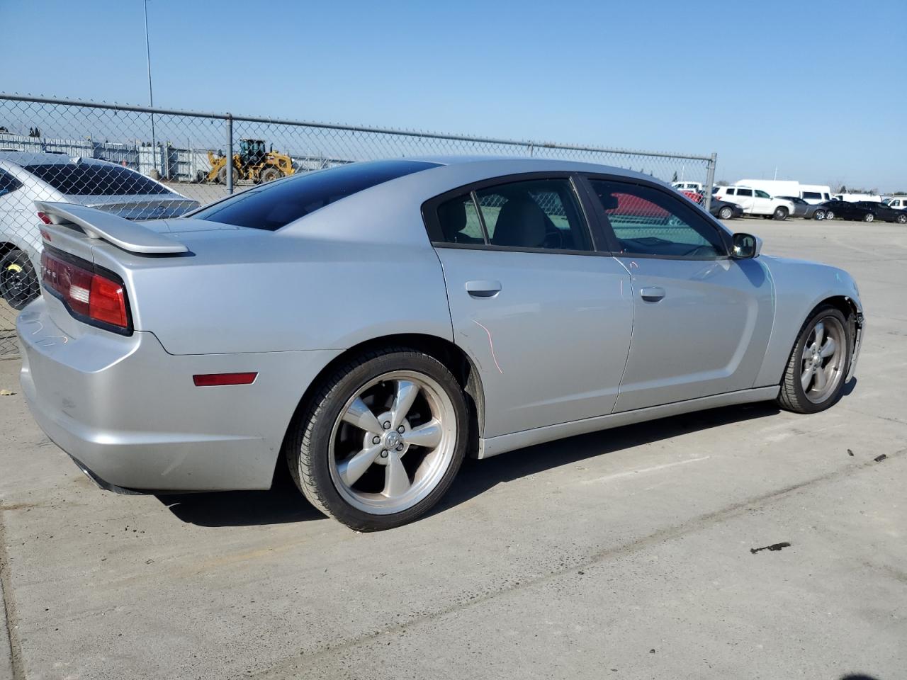 Photo 2 VIN: 2C3CDXBG8CH300717 - DODGE CHARGER 