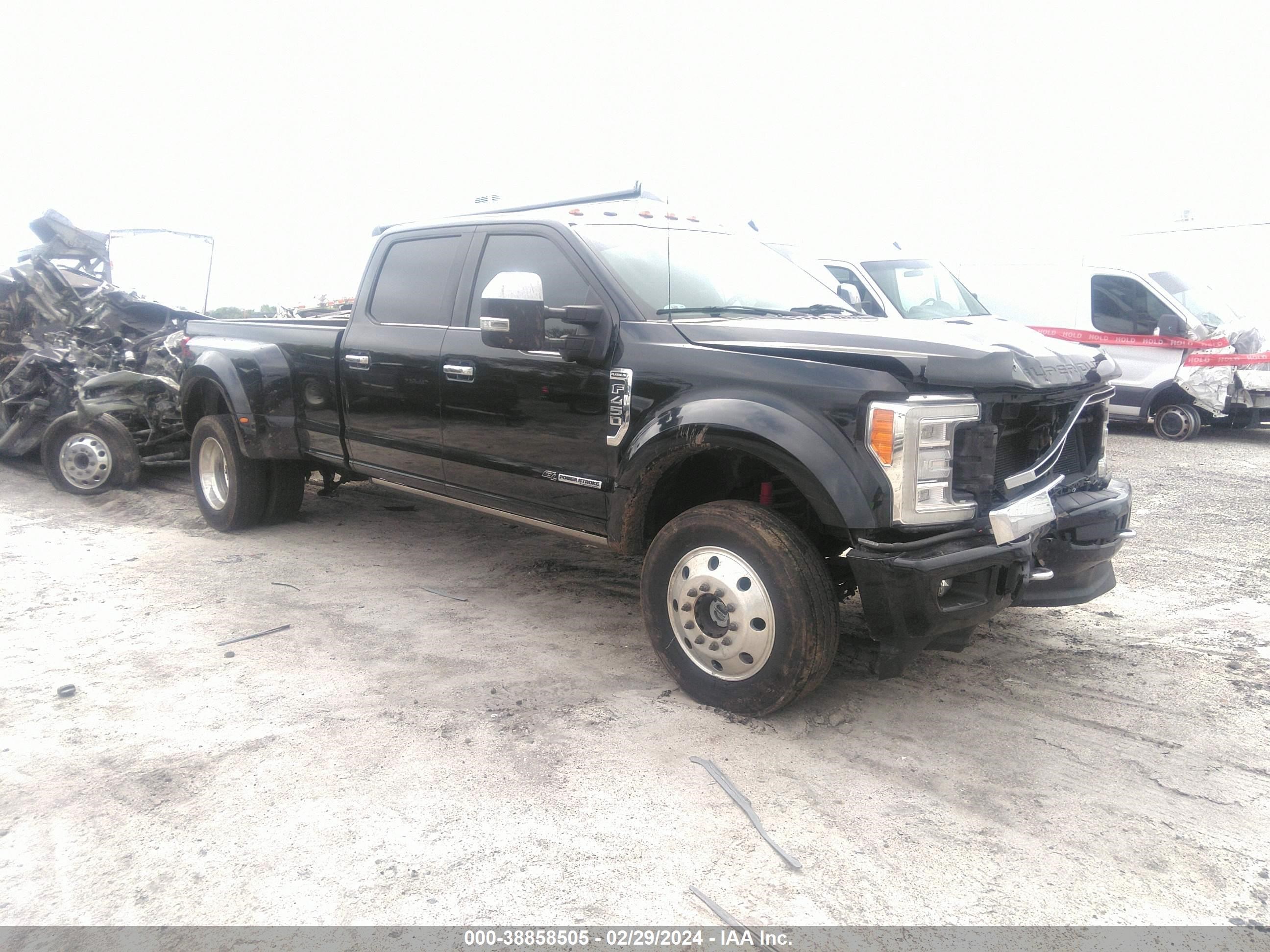 VIN: 1FT8W4DT0HEE12639 - ford f450
