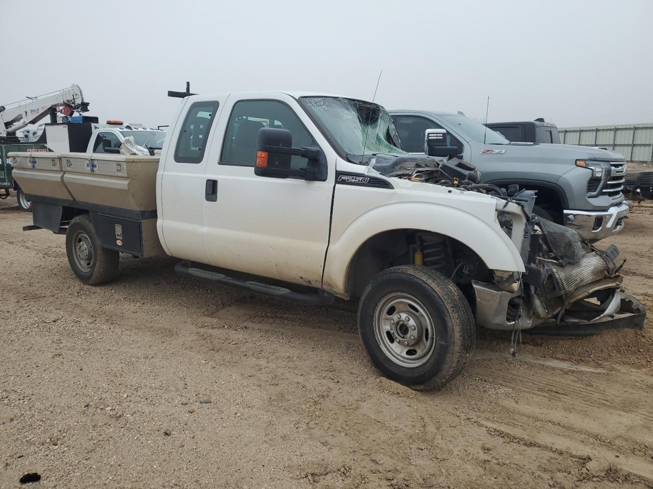 Photo 3 VIN: 1FT7X2B64CED17603 - FORD F250 