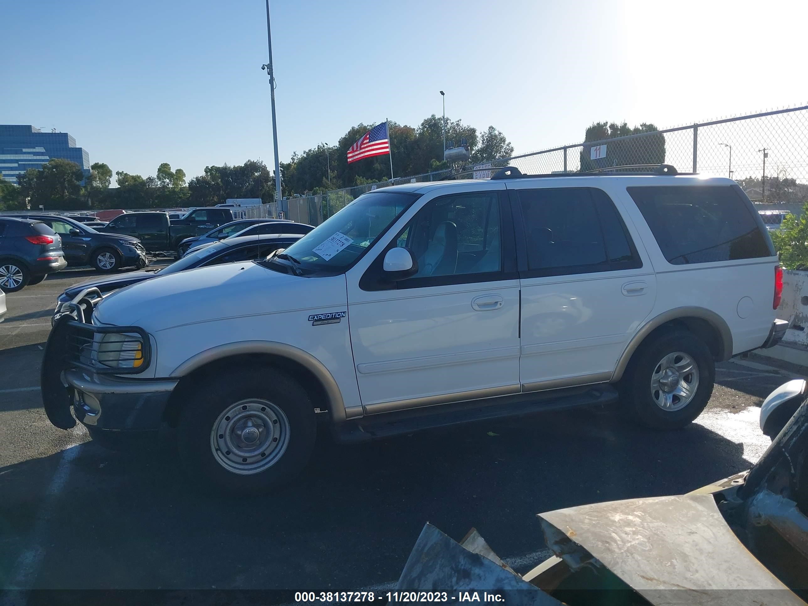 Photo 13 VIN: 1FMEU17L5VLC35799 - FORD EXPEDITION 