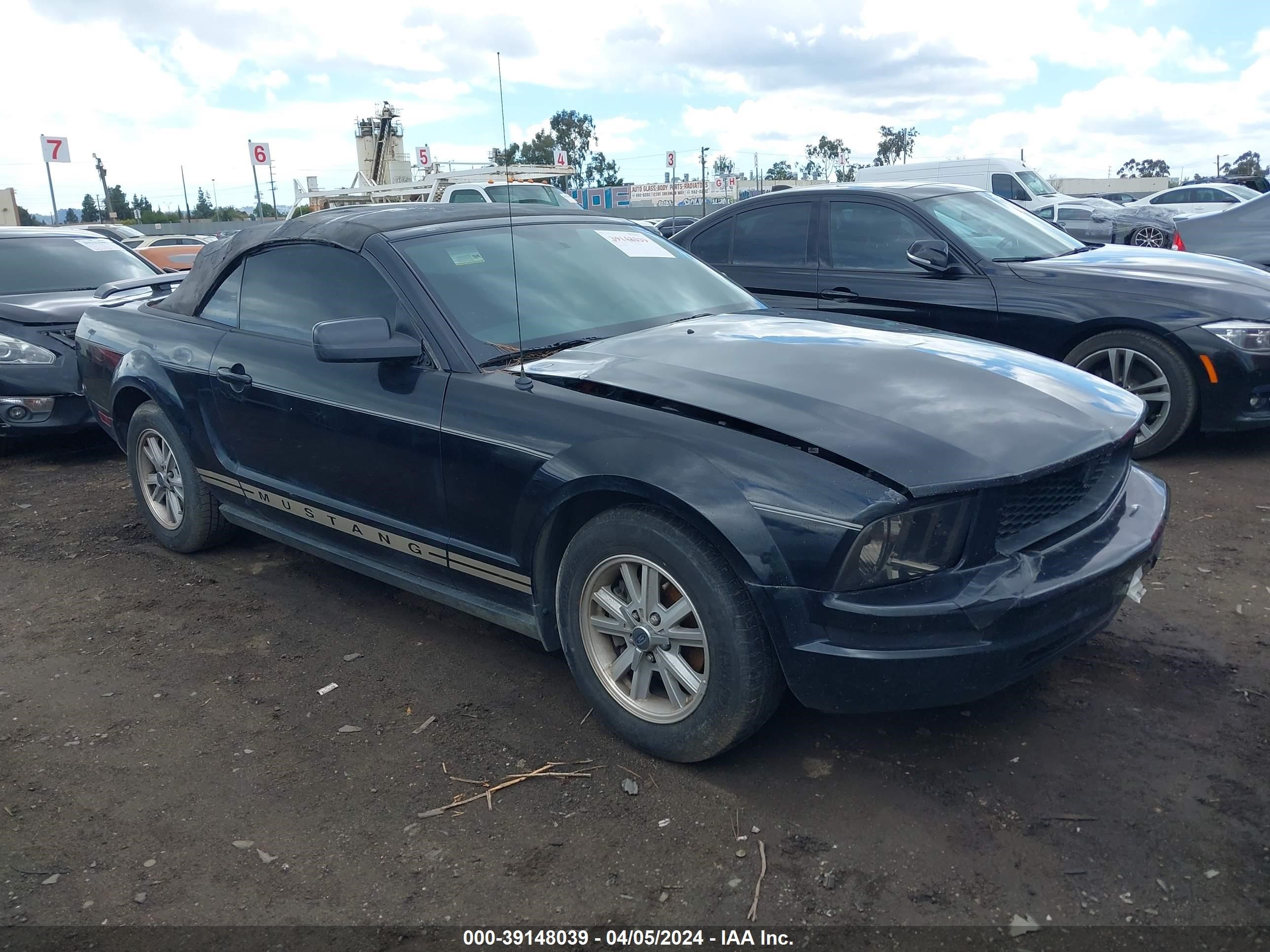 VIN: 1ZVFT84N665205613 - ford mustang
