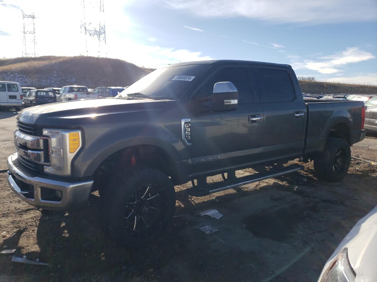 VIN: 1FT8W3BT0HEF43440 - ford f350