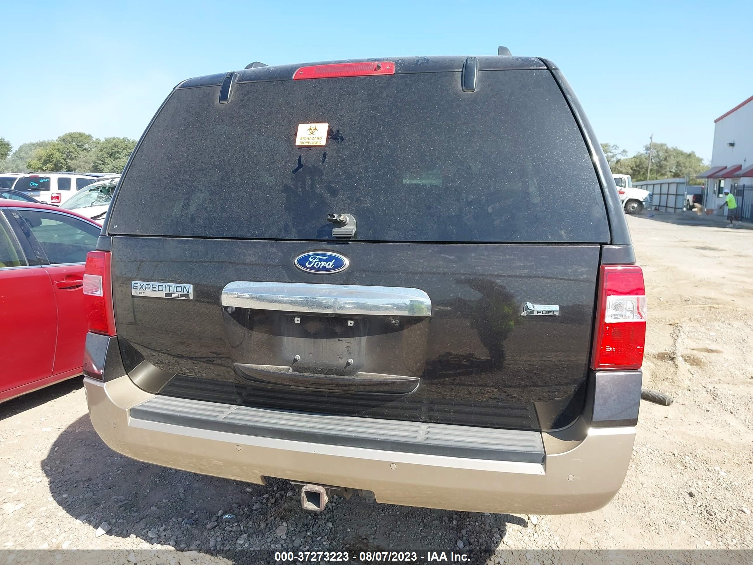 Photo 15 VIN: 1FMJK1H54DEF00588 - FORD EXPEDITION 