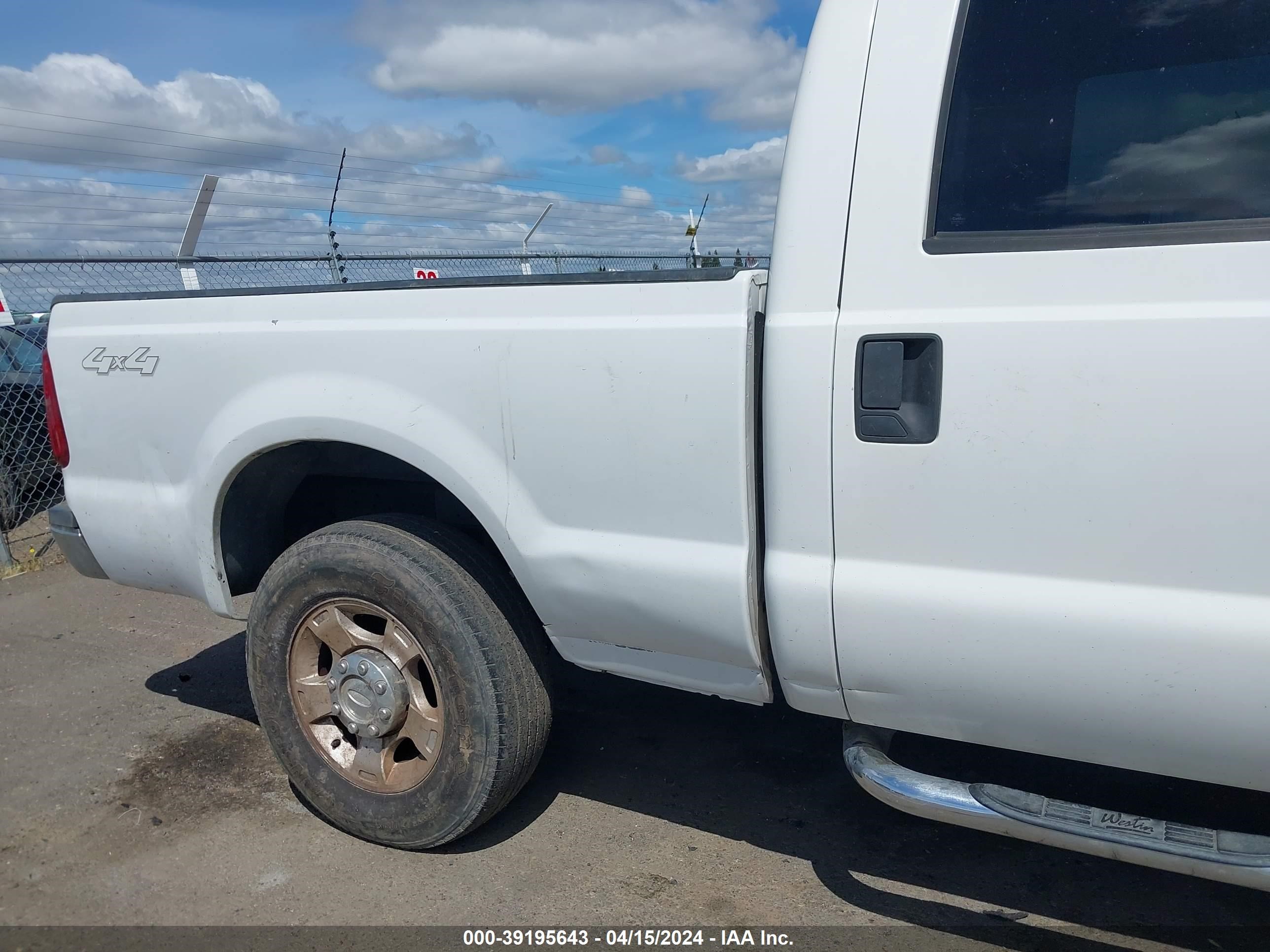 Photo 5 VIN: 1FTSW21RX9EA80701 - FORD F250 
