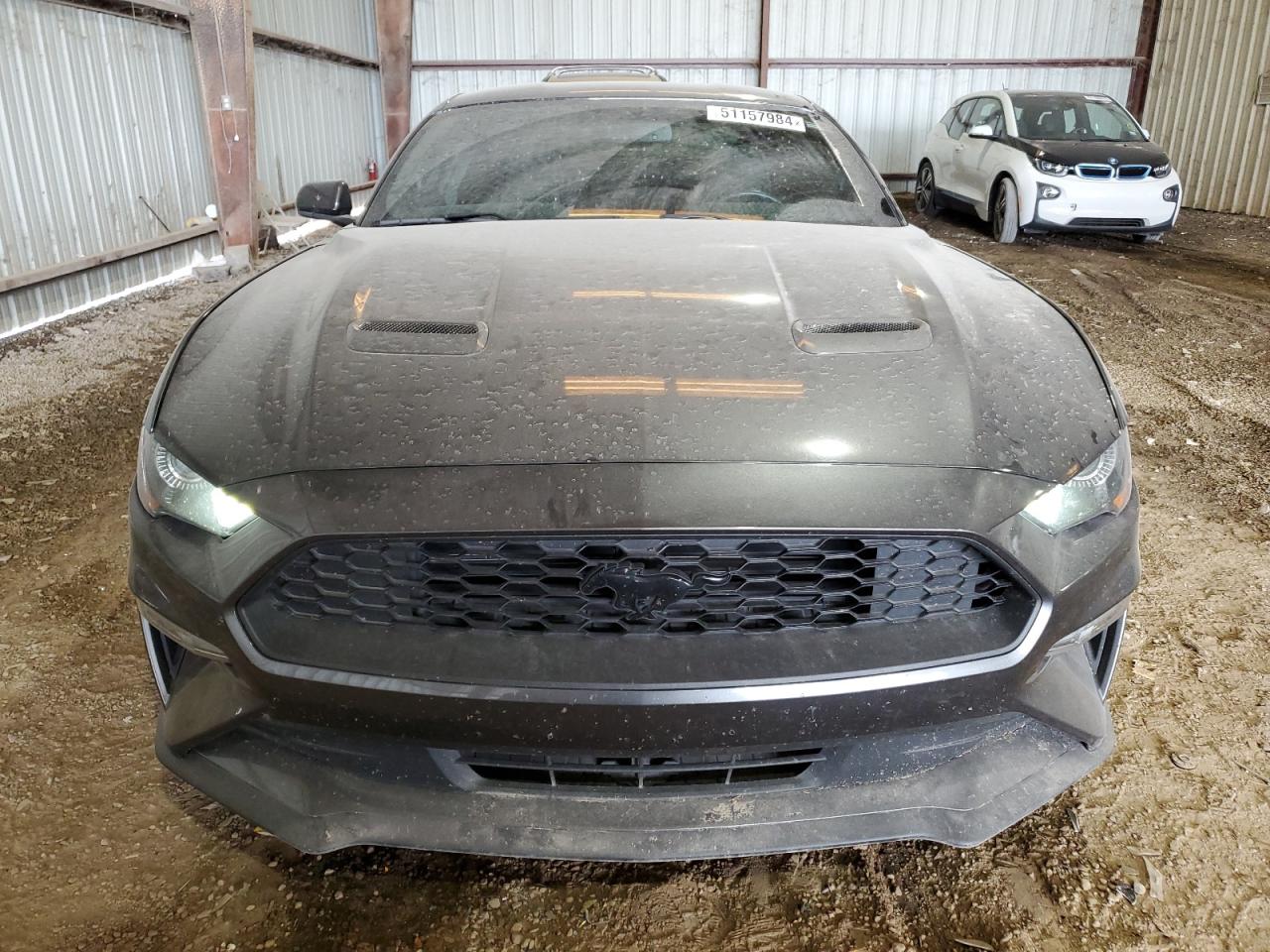 Photo 4 VIN: 1FA6P8TH6J5165681 - FORD MUSTANG 