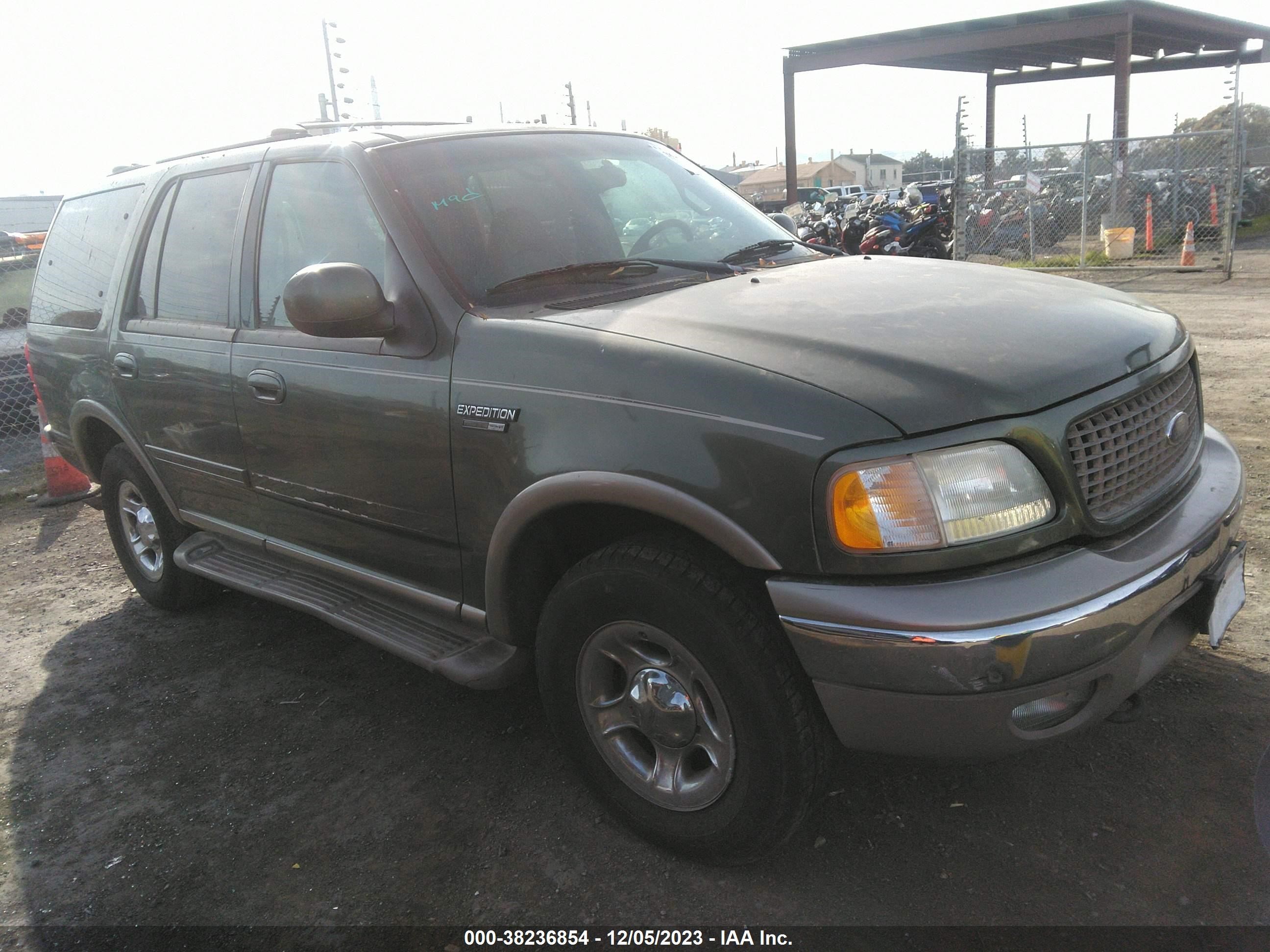 VIN: 1FMFU18L31LB05601 - ford expedition