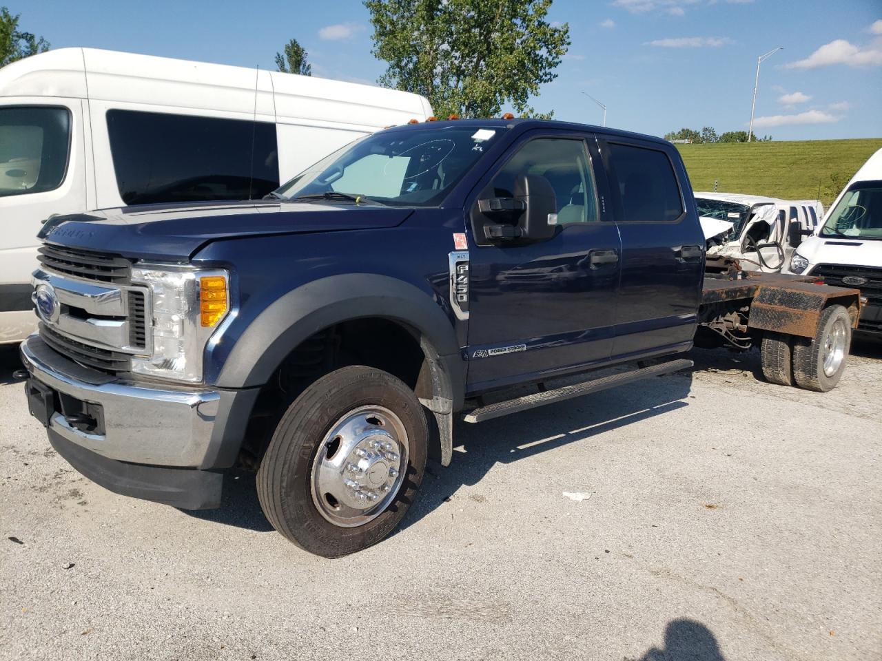 VIN: 1FD0W4HT3HED76576 - ford f450