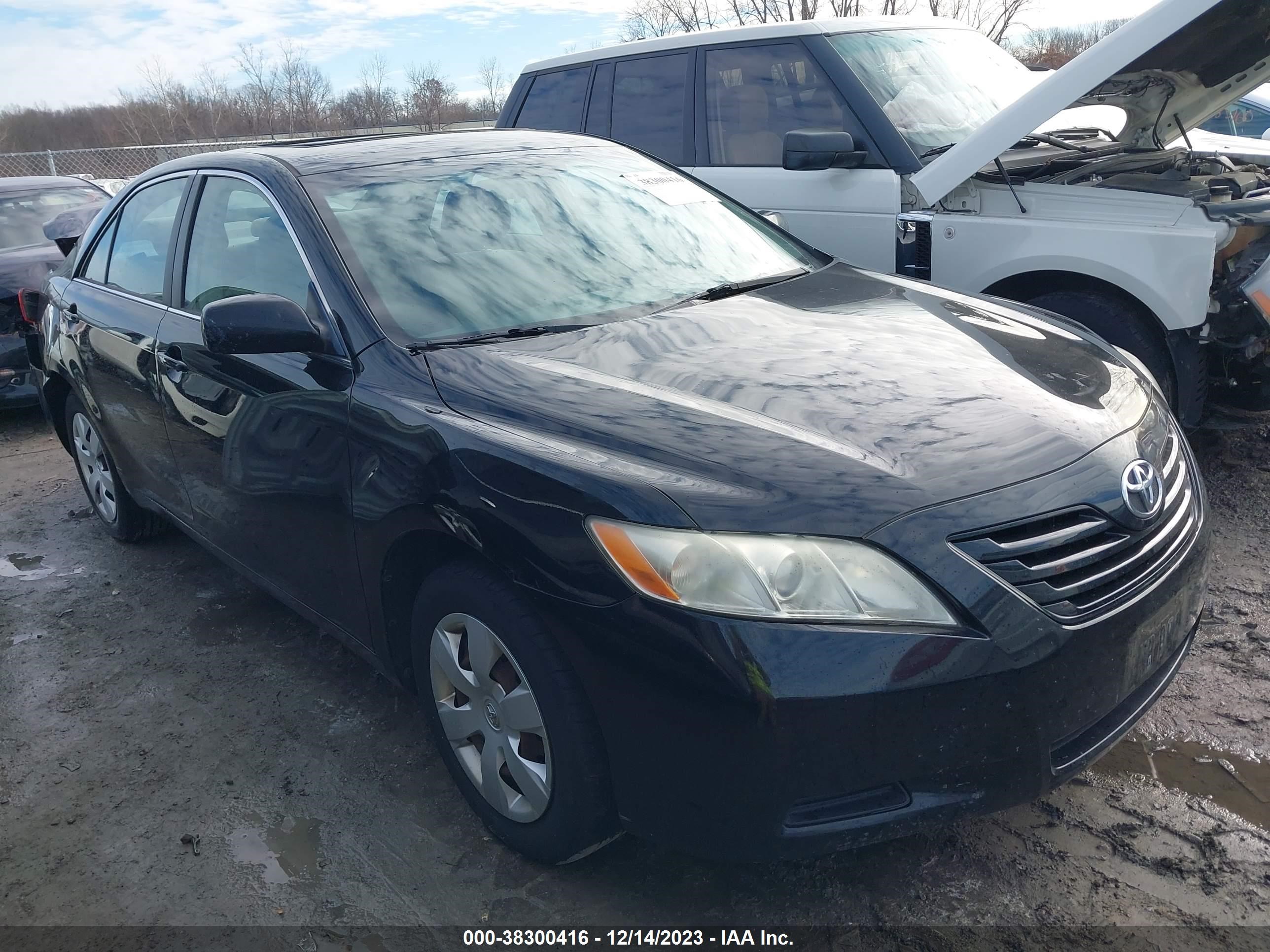 VIN: 4T4BE46K09R061902 - toyota camry
